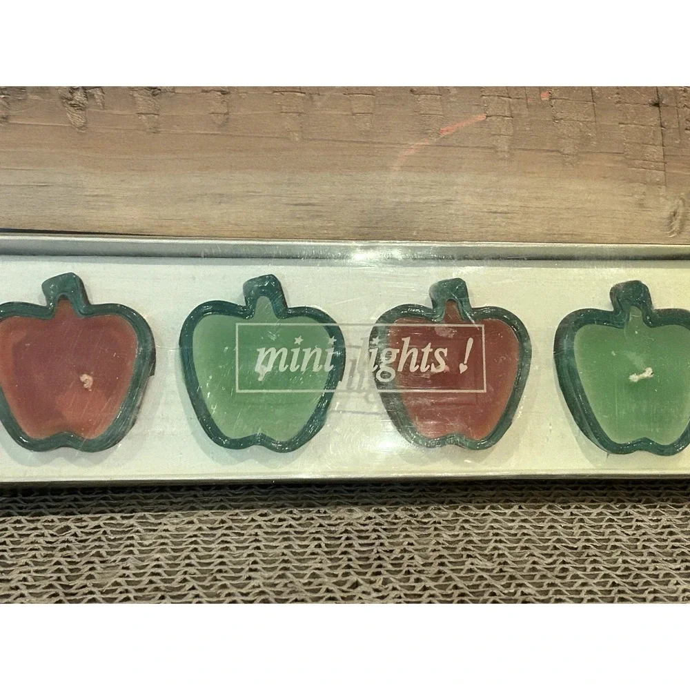 4 Pack‎ Red/Green Apple Shaped Glass Tea Light Candles